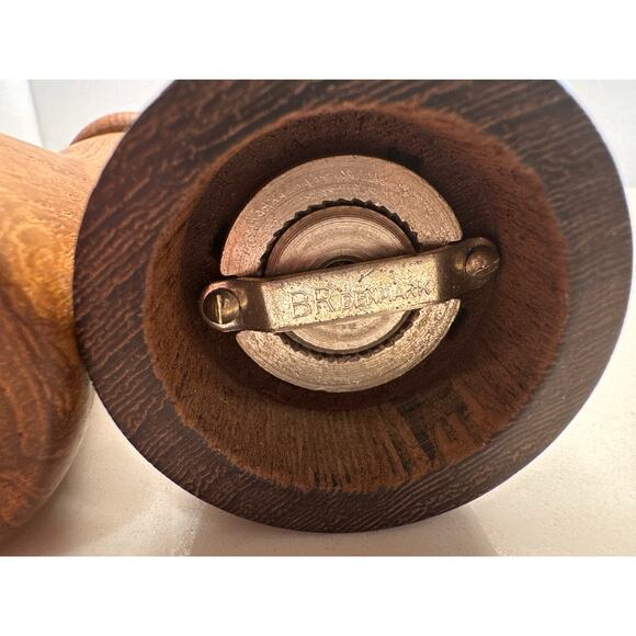 NEW Unique Collection of 5 Vintage Denmark Pepper Mills Teak Wood - Picture 11 of 13